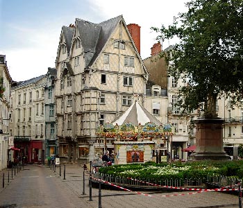 marabout guérisseur sur angers,cholet, saumur,avrillé.. dans le maine-et-loire 49