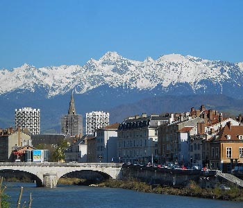 Marabout guérisseur sur grenoble et saint-martin-d'hères, département de l'isère 38